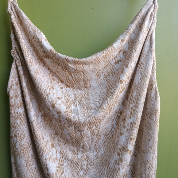 Free people 10 snake skin pattern scoop neck tank top - Picture 2 of 12